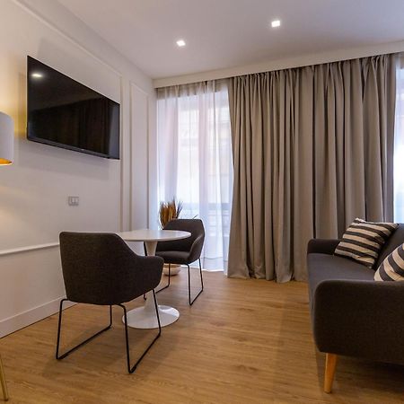 Casa Lounge Costituzione Hotel Cagliari Ngoại thất bức ảnh