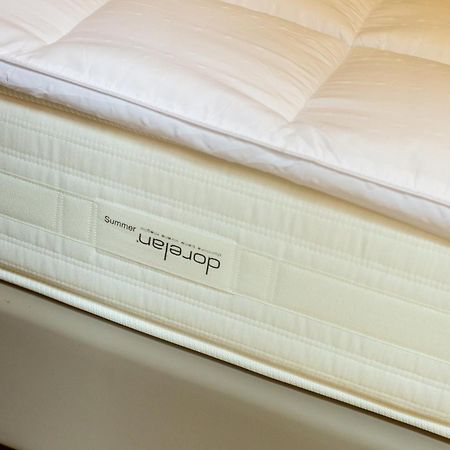Casa Lounge Costituzione Hotel Cagliari Ngoại thất bức ảnh