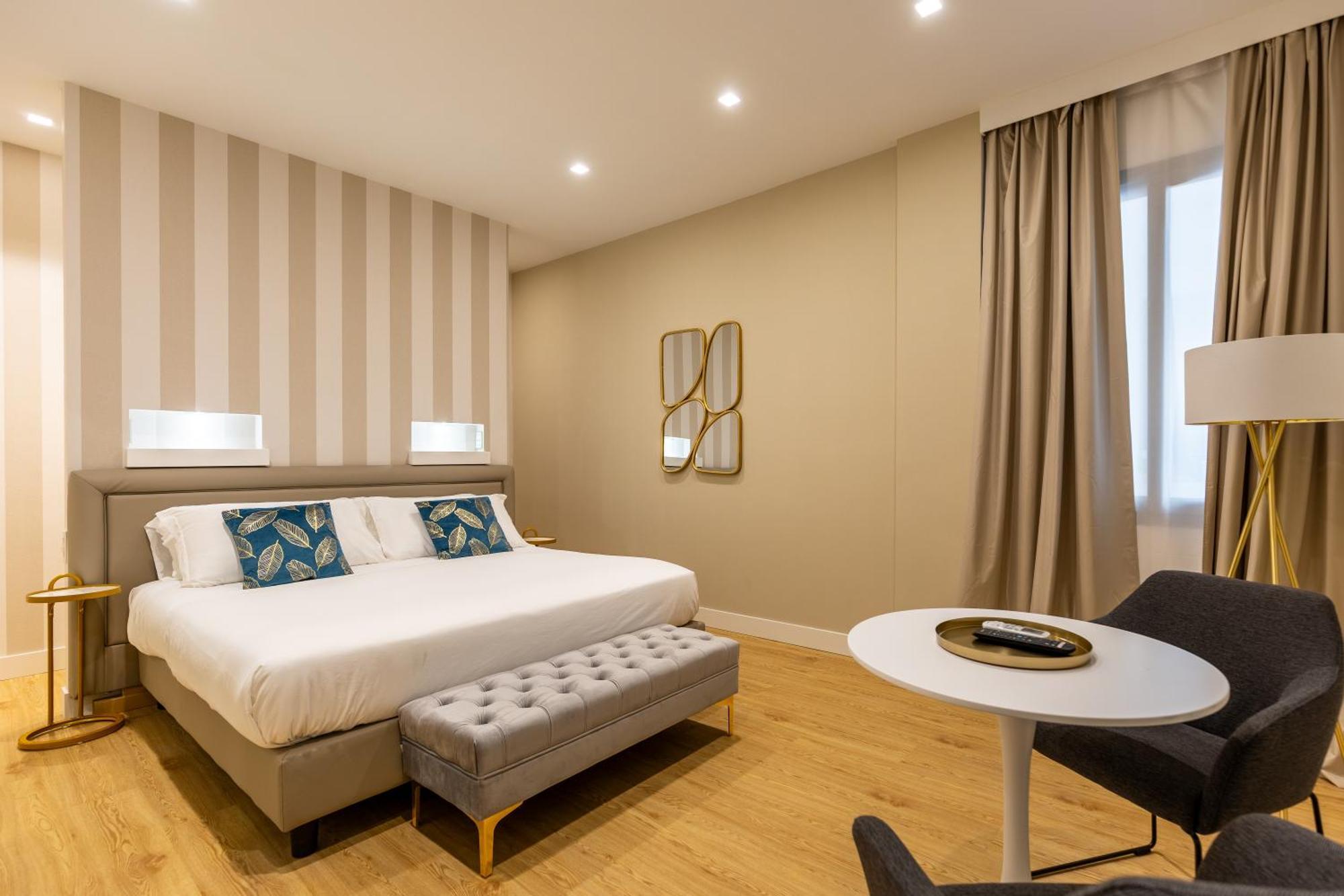 Casa Lounge Costituzione Hotel Cagliari Ngoại thất bức ảnh