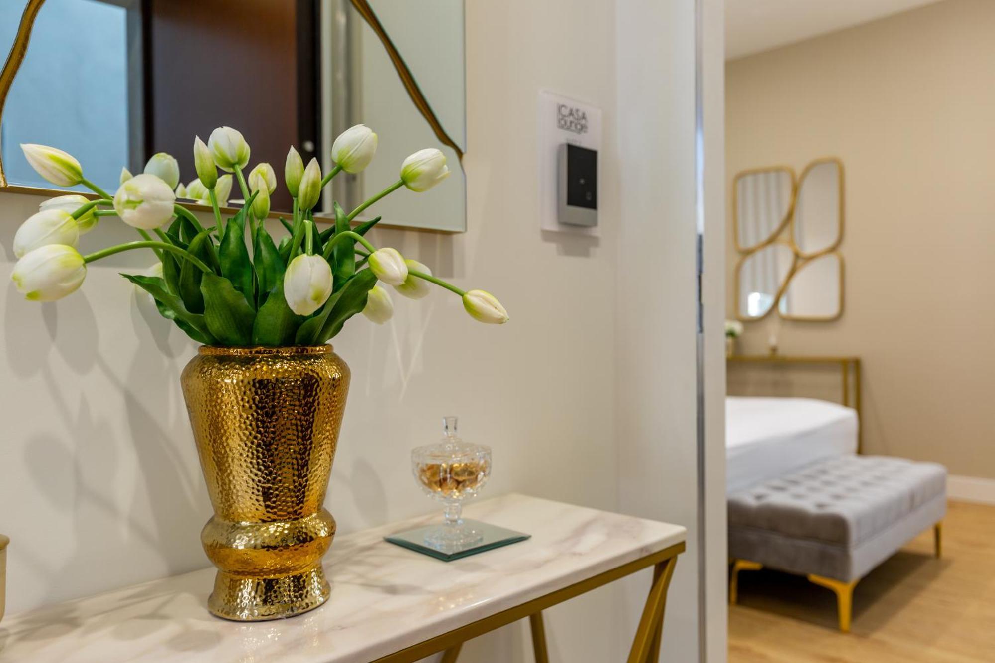 Casa Lounge Costituzione Hotel Cagliari Ngoại thất bức ảnh