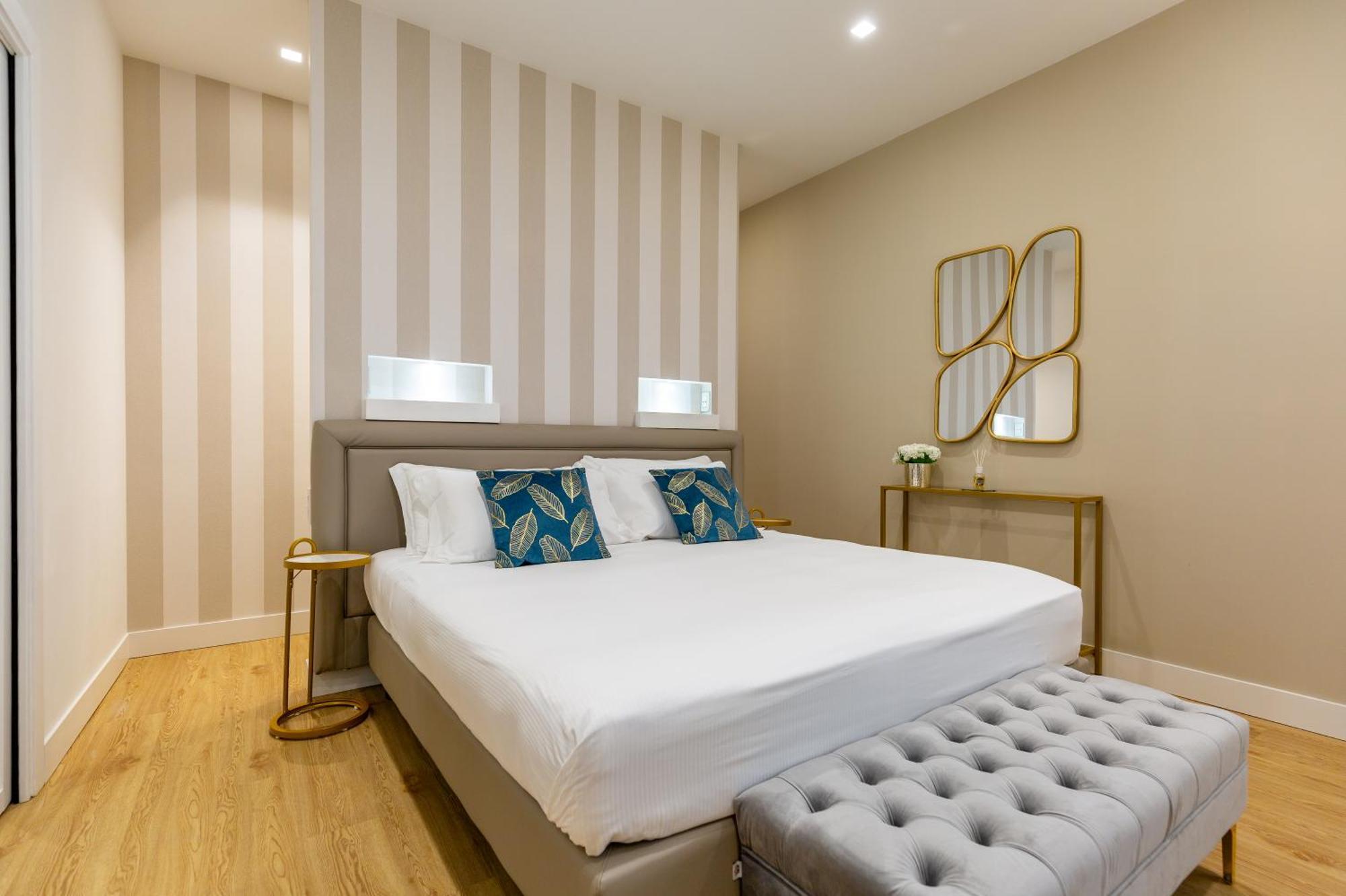 Casa Lounge Costituzione Hotel Cagliari Ngoại thất bức ảnh