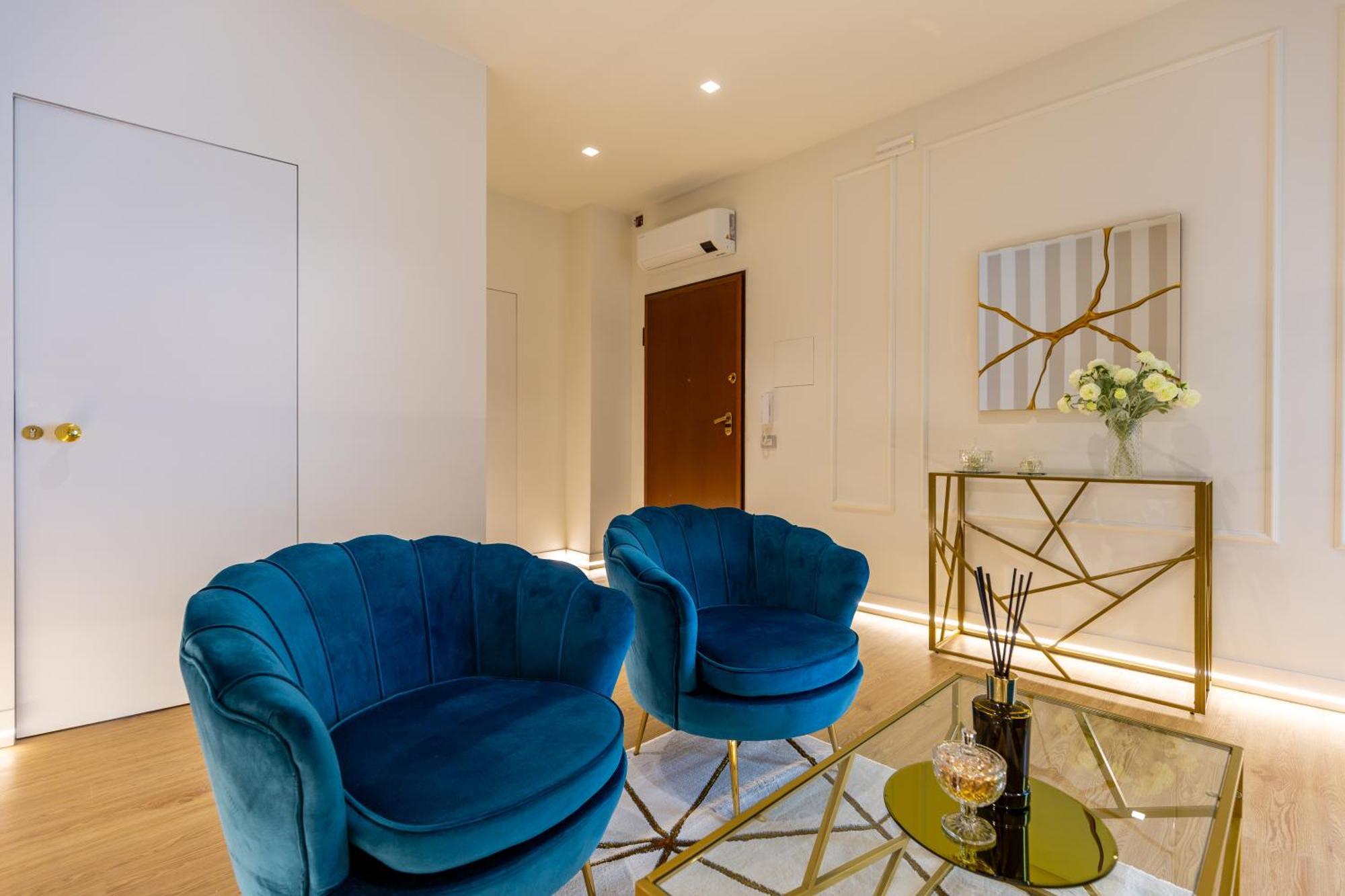 Casa Lounge Costituzione Hotel Cagliari Ngoại thất bức ảnh