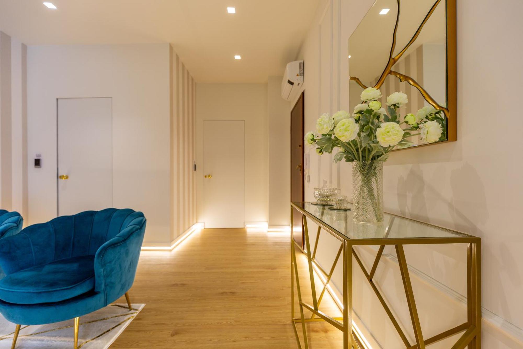 Casa Lounge Costituzione Hotel Cagliari Ngoại thất bức ảnh