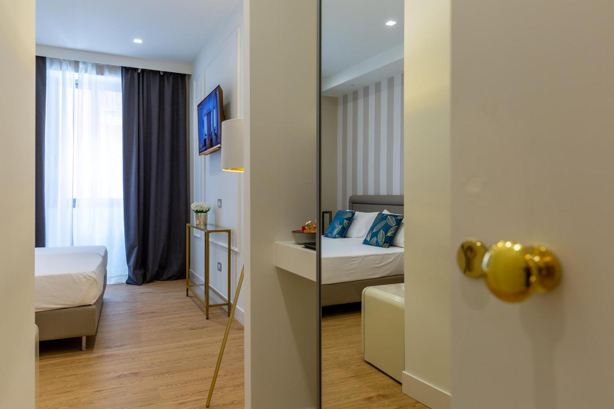Casa Lounge Costituzione Hotel Cagliari Ngoại thất bức ảnh