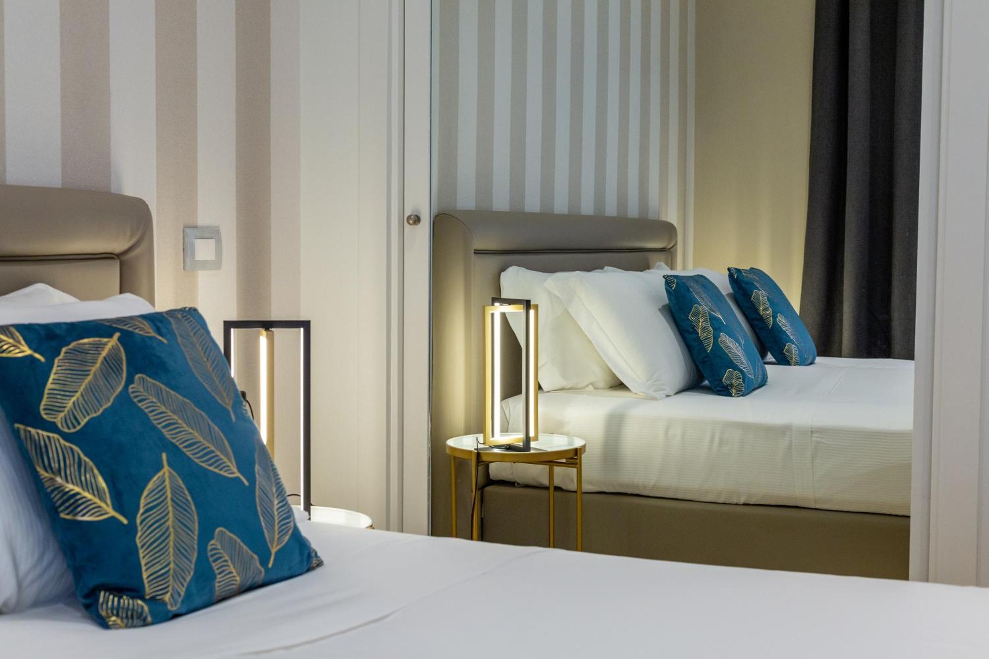 Casa Lounge Costituzione Hotel Cagliari Ngoại thất bức ảnh