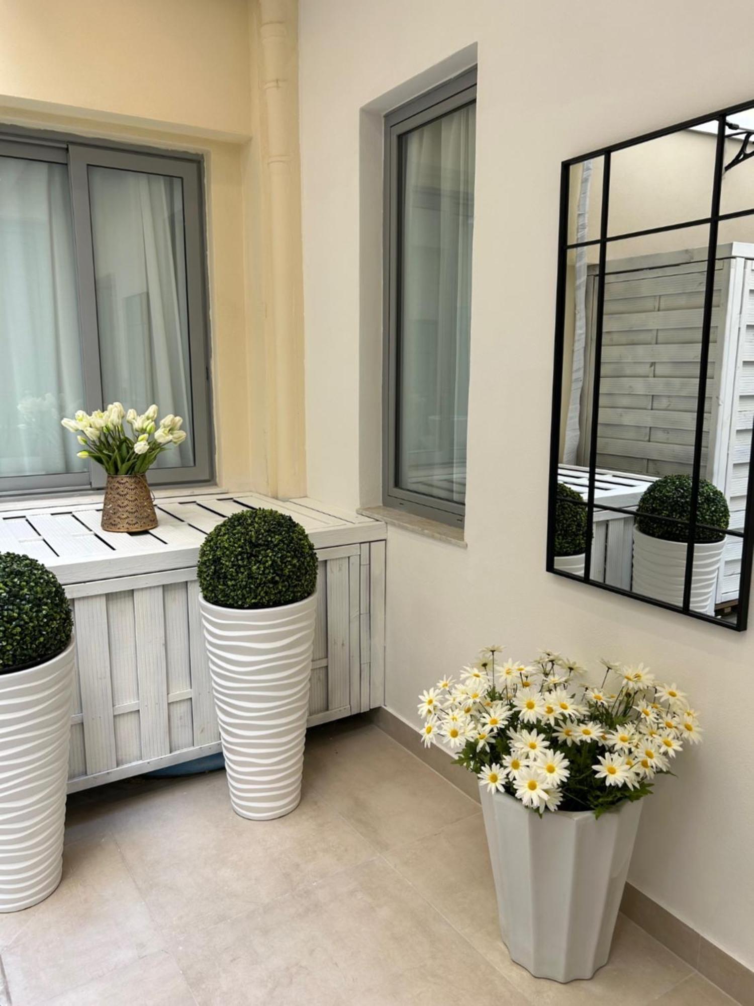 Casa Lounge Costituzione Hotel Cagliari Ngoại thất bức ảnh