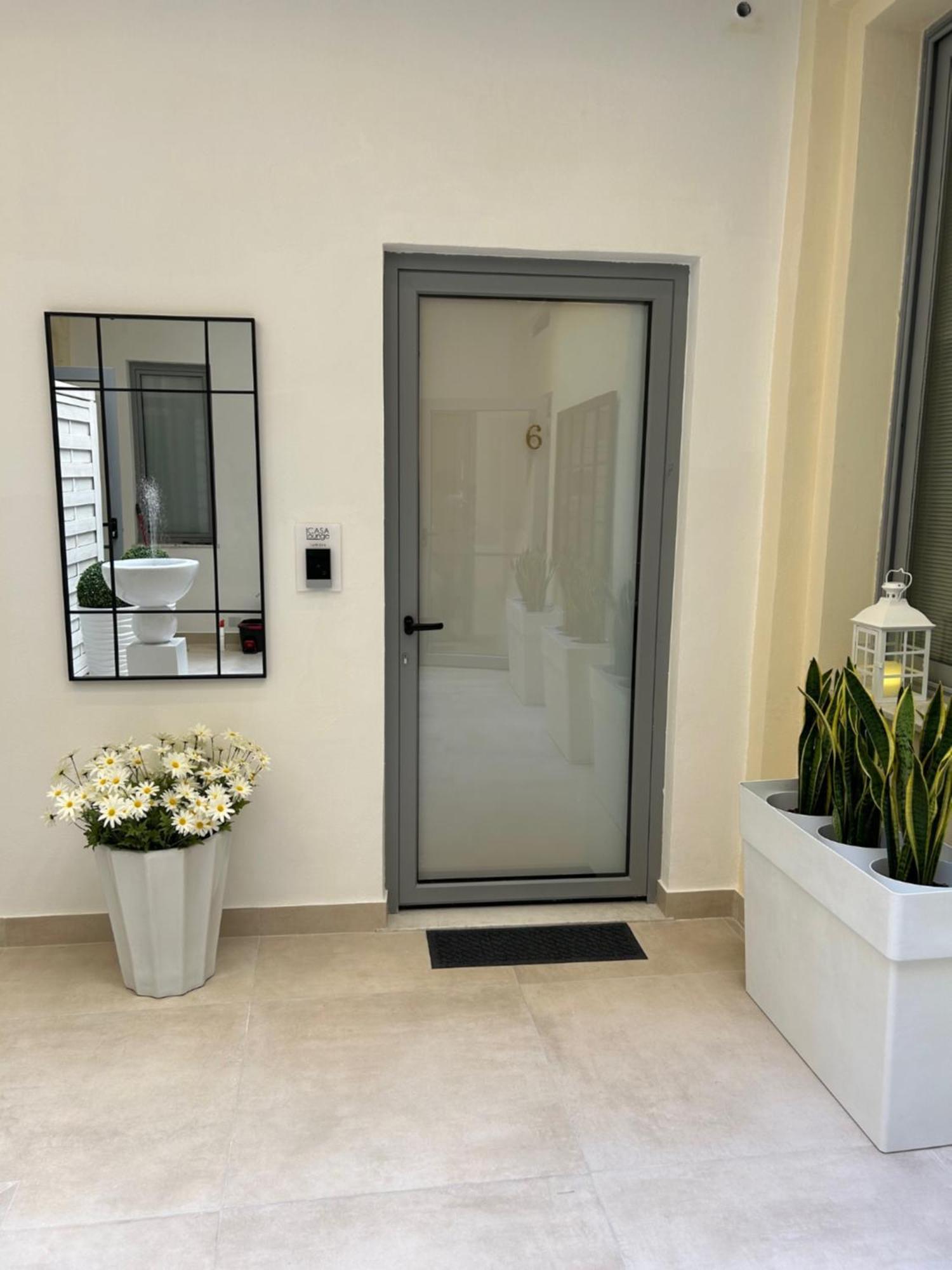 Casa Lounge Costituzione Hotel Cagliari Ngoại thất bức ảnh