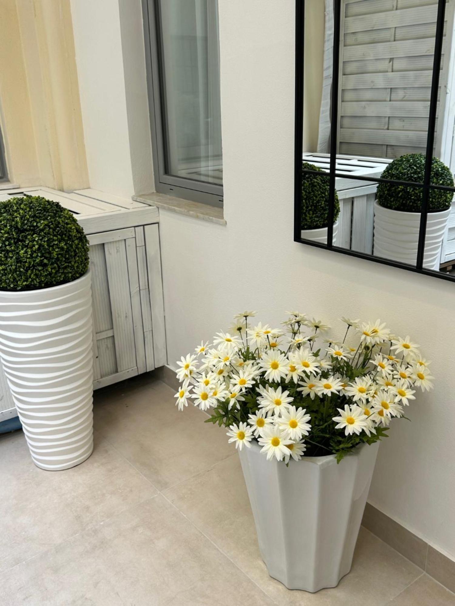 Casa Lounge Costituzione Hotel Cagliari Ngoại thất bức ảnh